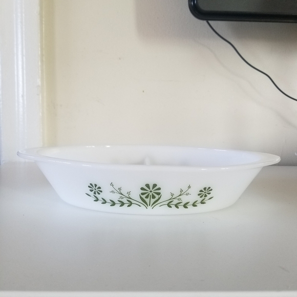 Glasbake | Vintage Green Daisy Dish - Picture 1 of 6
